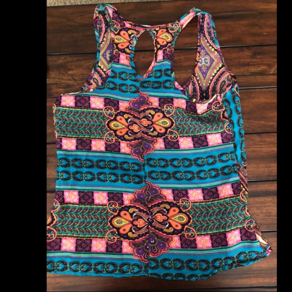 Tank top - Picture 3 of 3